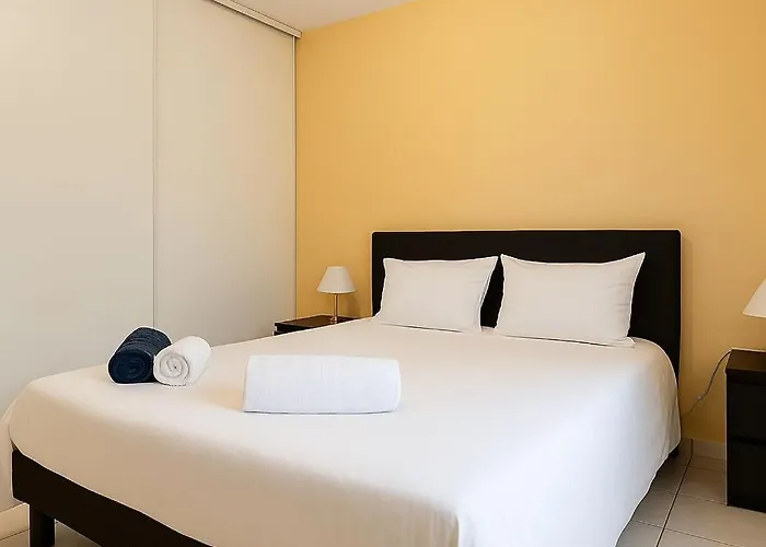 Spacieux T2 Au Rives Du Lez, Parking, Proche Gares Et Centre דירה